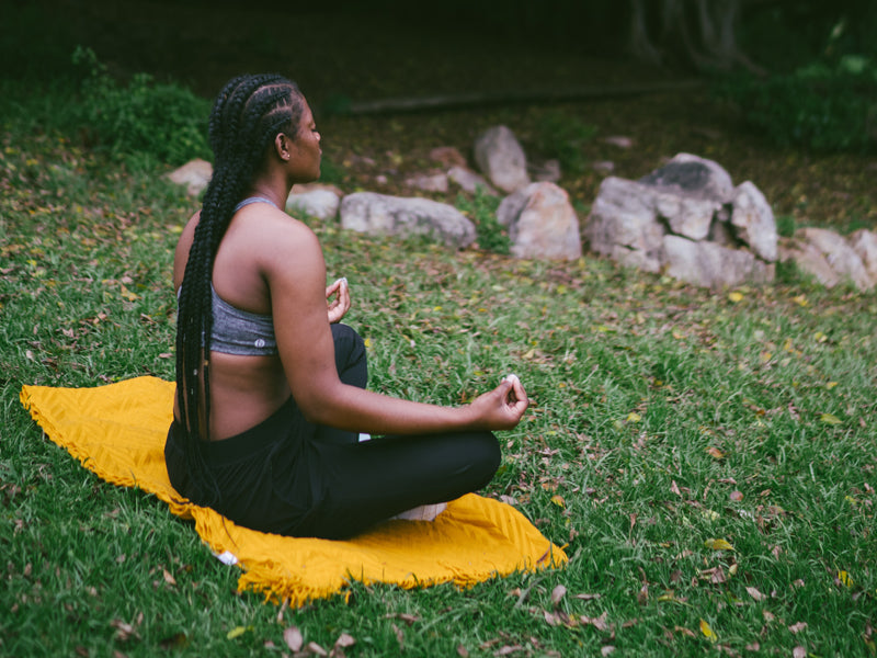 How to Meditate to Feel Calm and Serene